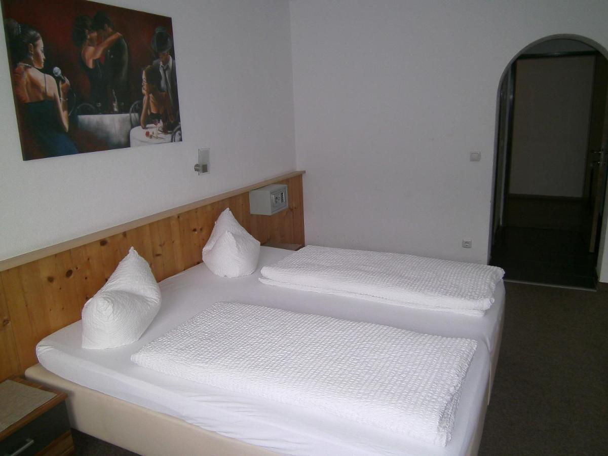 Gasthof Hotel Kirchenwirt เซลล์ อัม ซิลลา ภายนอก รูปภาพ