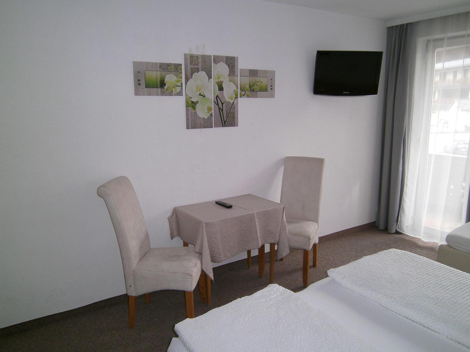 Gasthof Hotel Kirchenwirt เซลล์ อัม ซิลลา ภายนอก รูปภาพ