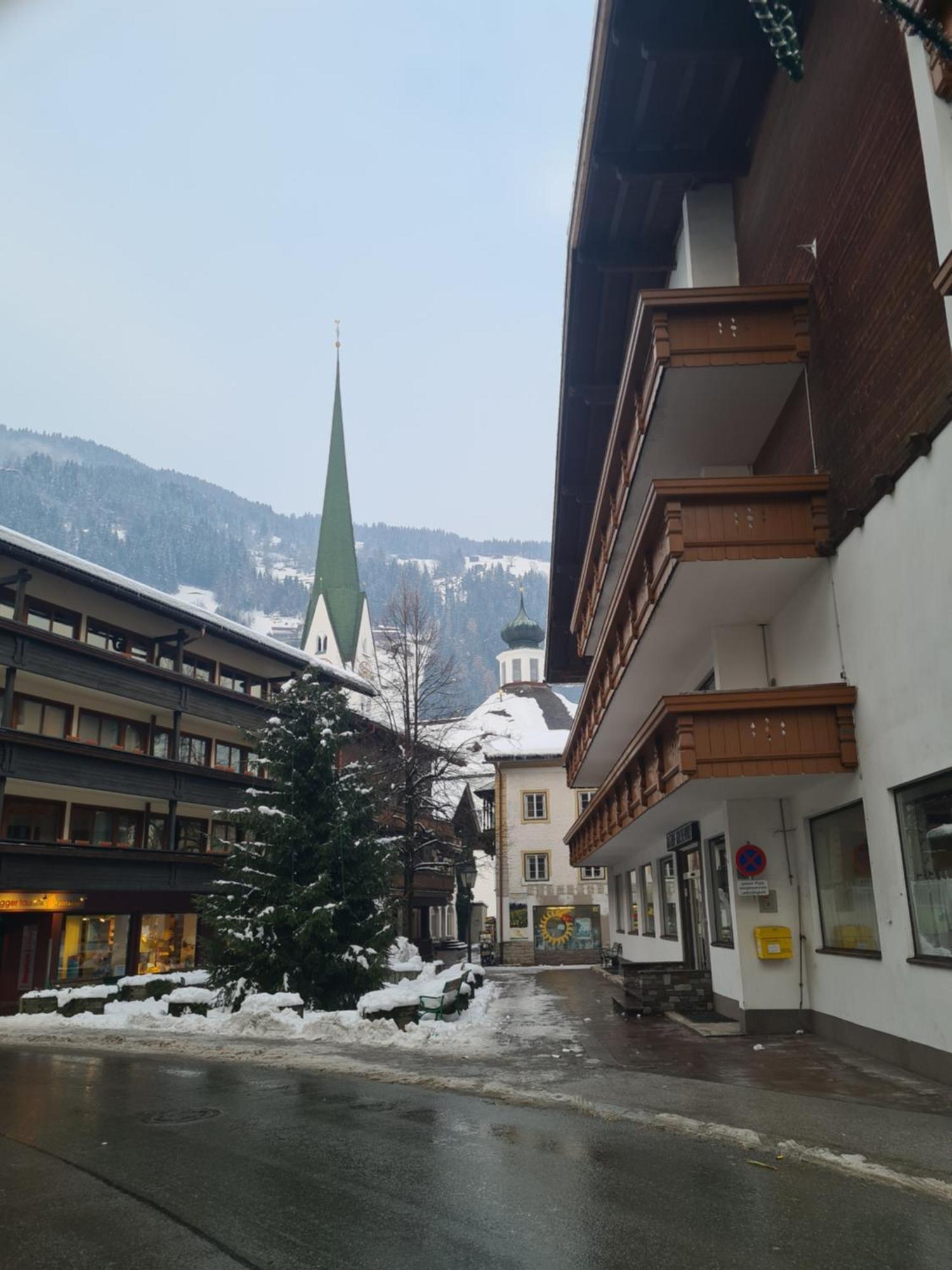 Gasthof Hotel Kirchenwirt เซลล์ อัม ซิลลา ภายนอก รูปภาพ