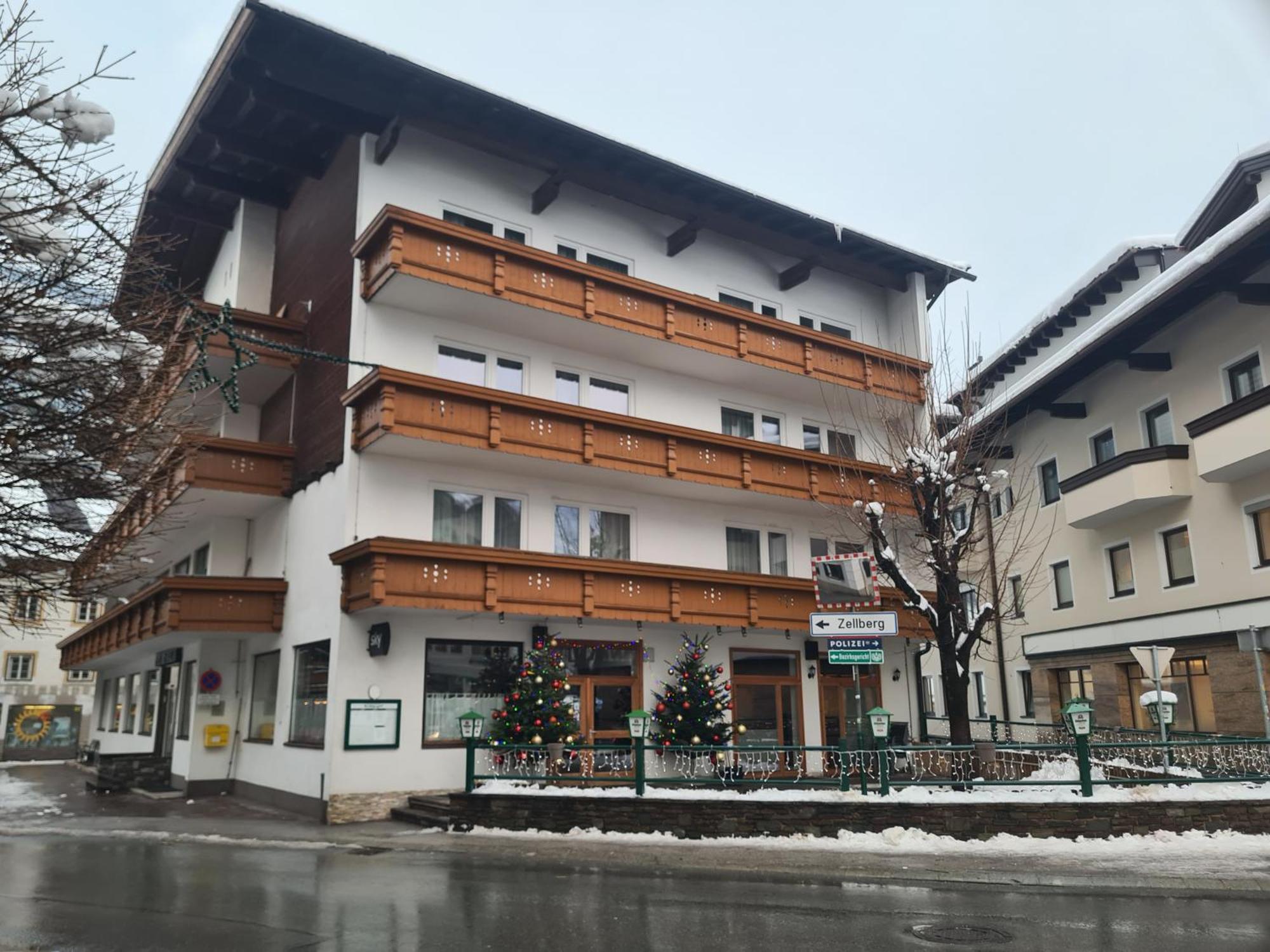 Gasthof Hotel Kirchenwirt เซลล์ อัม ซิลลา ภายนอก รูปภาพ
