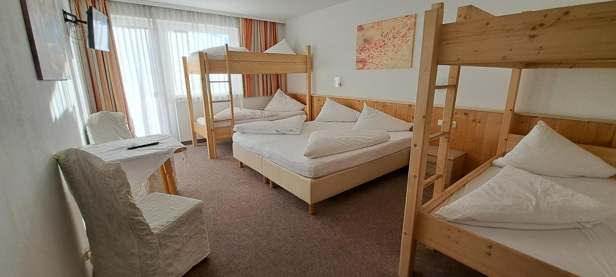 Gasthof Hotel Kirchenwirt เซลล์ อัม ซิลลา ภายนอก รูปภาพ